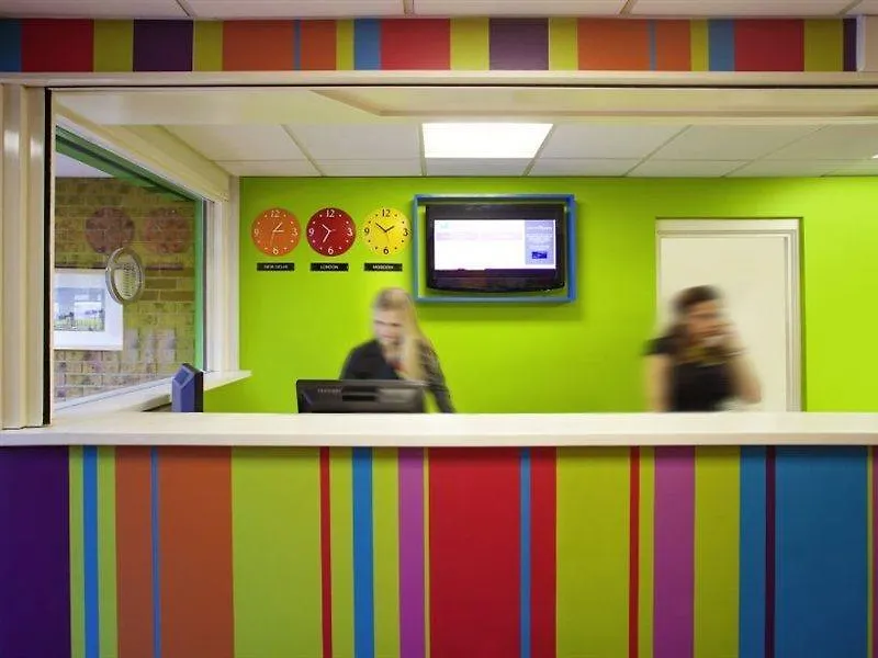 Hotel Ibis Styles London Walthamstow 3*,