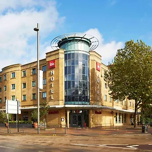 Ibis Stratford *** Londýn