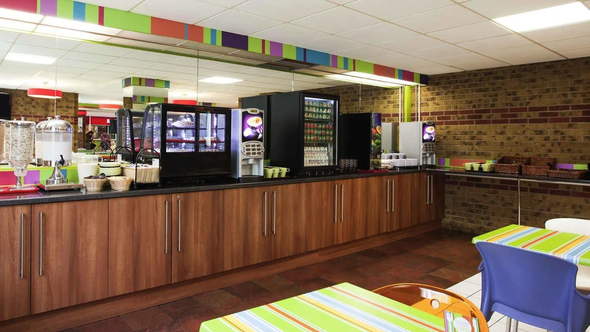 Hotel Ibis Styles London Walthamstow 3*,